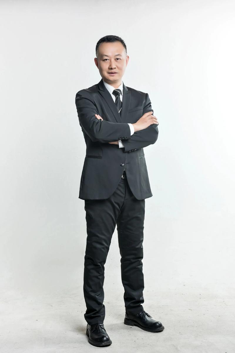 王胜军 执行创意总监